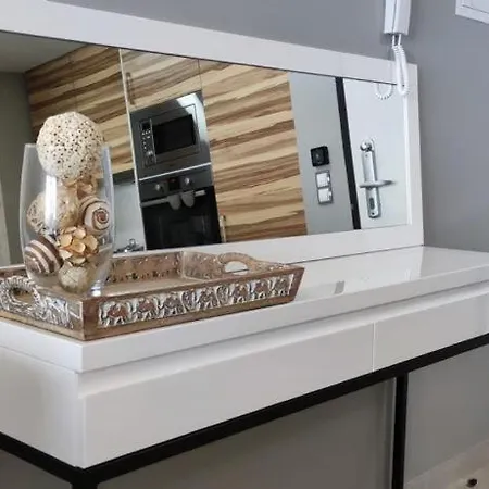 Апартаменты Infinity View Ареналес-дель-Соль